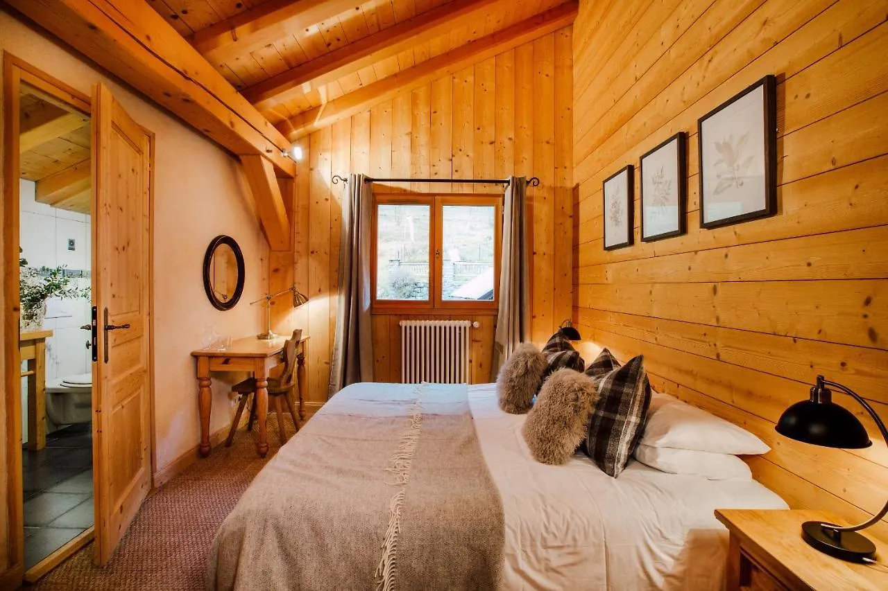 Ferme A Jules - Stunning Farmhouse Sleeps Up To 26 Montriond France