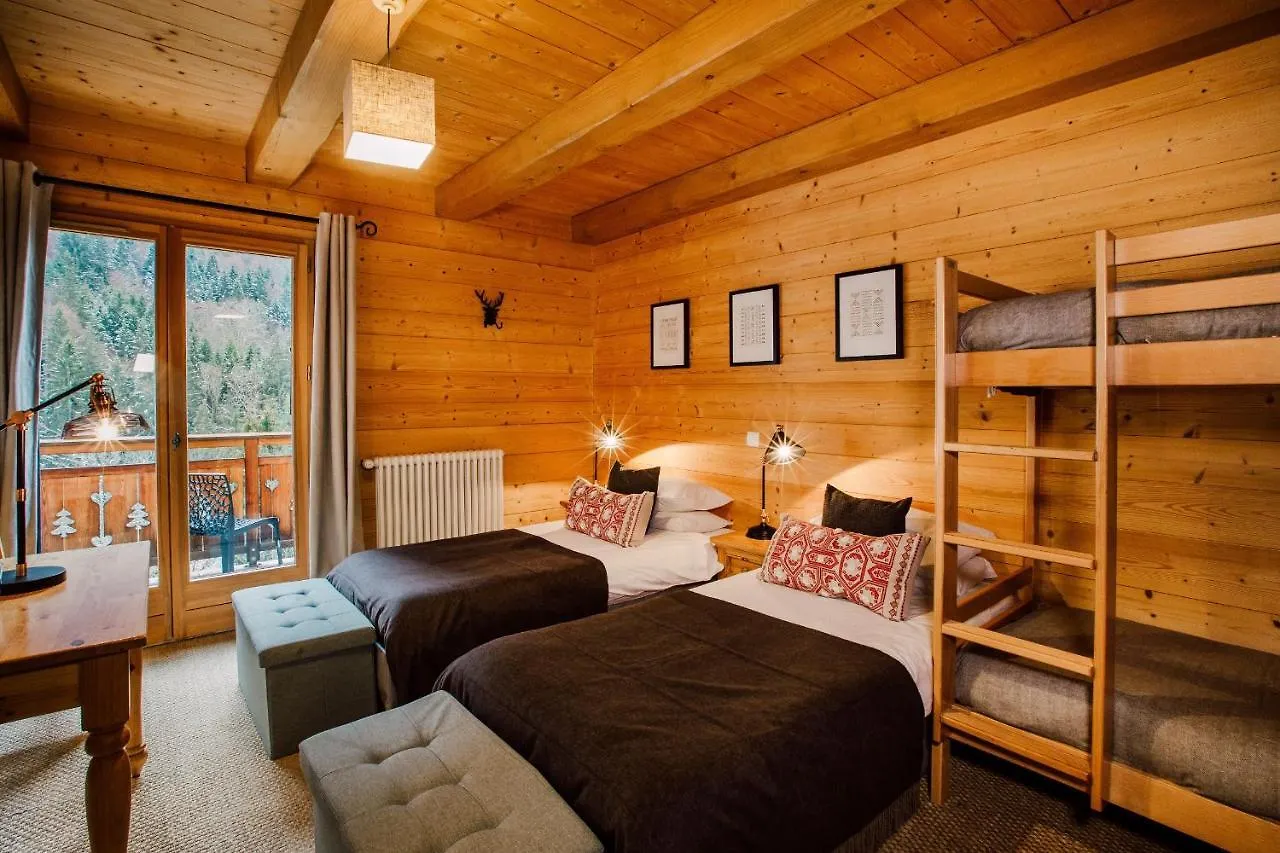 Ferme A Jules - Stunning Farmhouse Sleeps Up To 26 Montriond