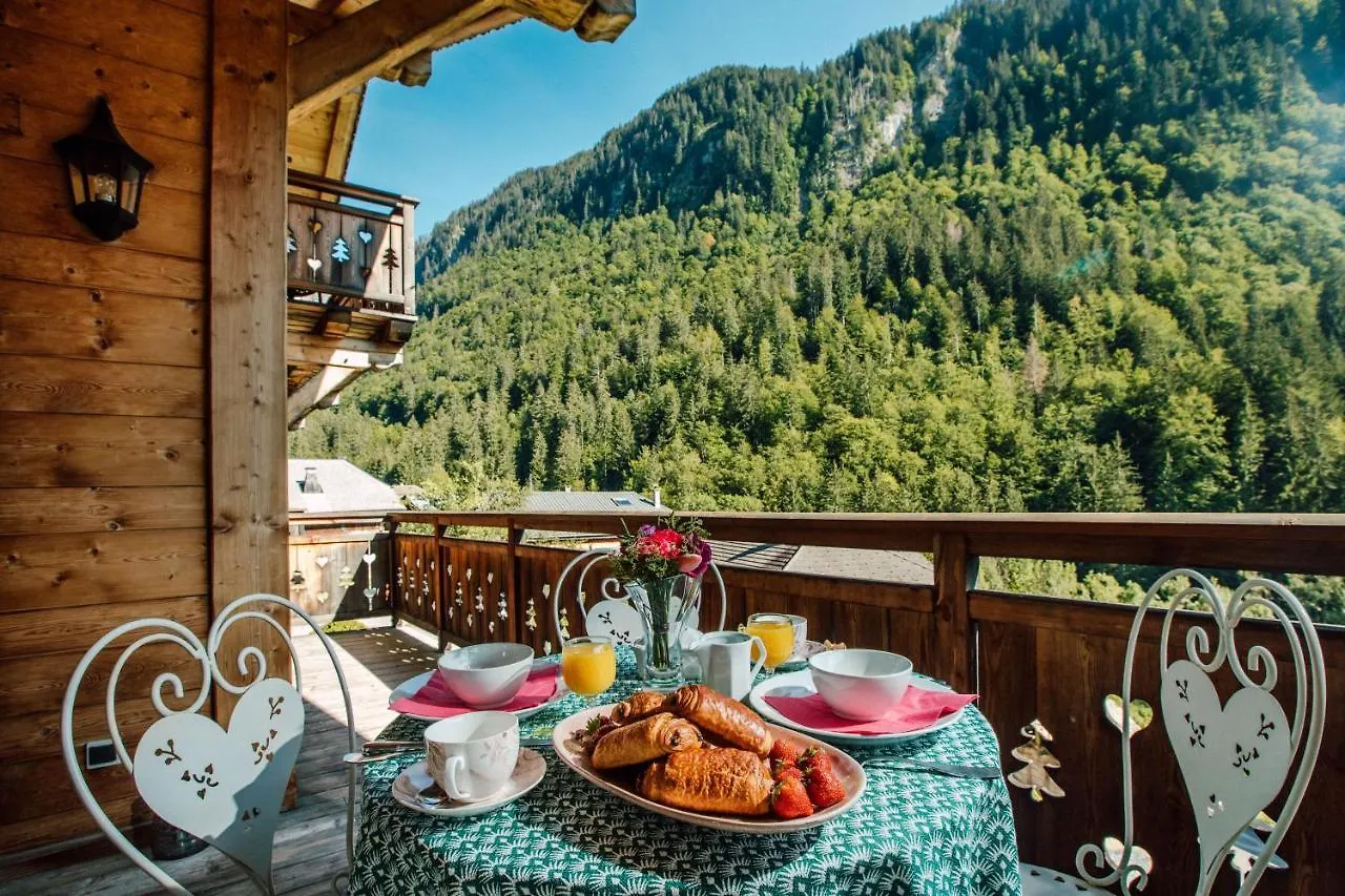 Ferme A Jules - Stunning Farmhouse Sleeps Up To 26 Montriond